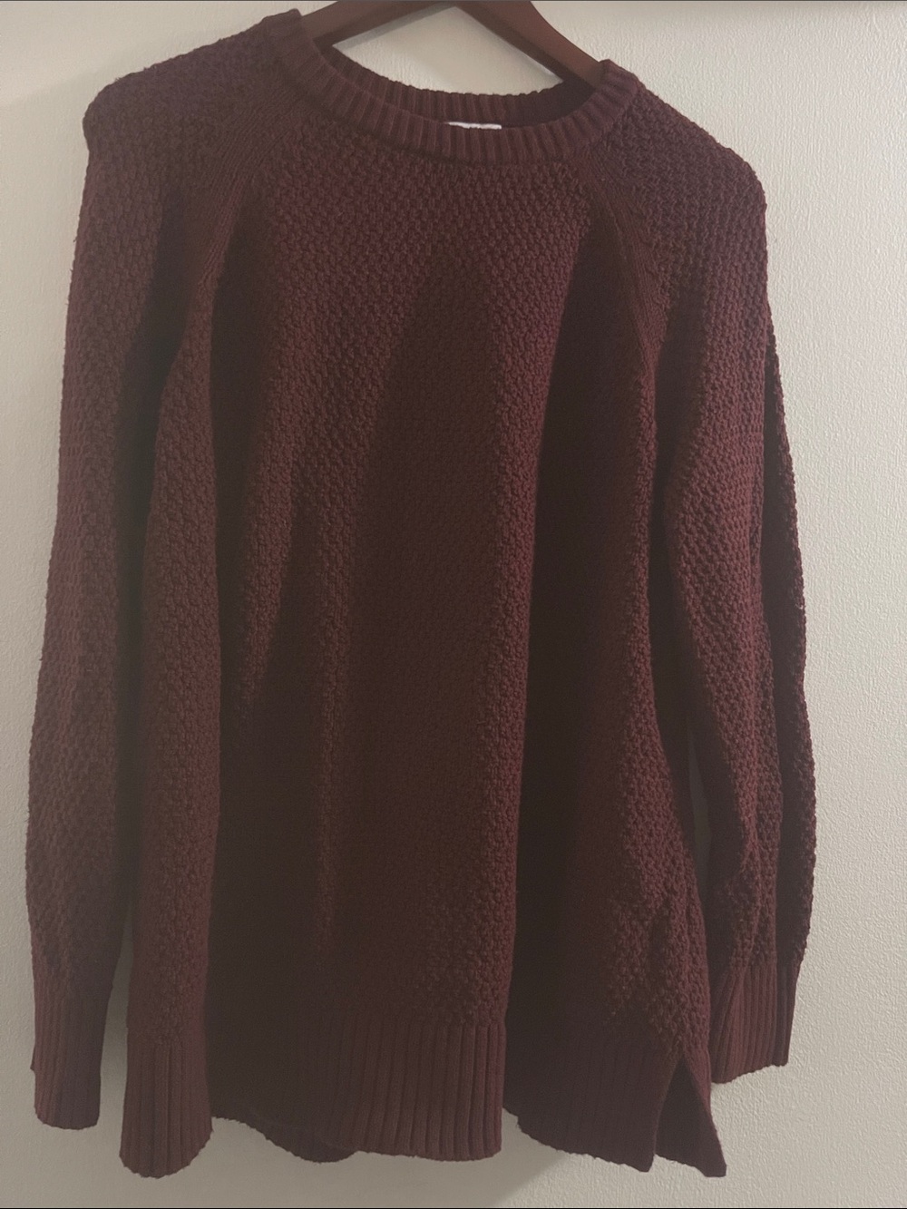 Old Navy Women's Crewneck Textured Sweater - Deep Burgundy